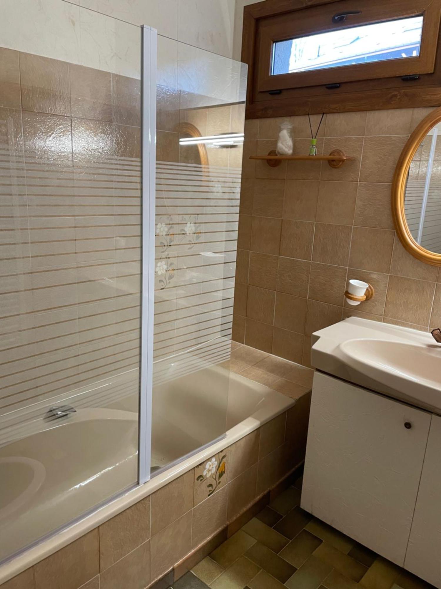 Appartement T3 Avec Vue Sur Le Lac Chorges Dış mekan fotoğraf